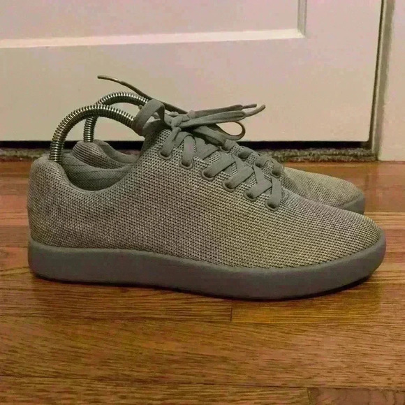 Atoms Model 000 Grey Everyday Shoe, Mens Size 6.5, Womens Size 8 - Picture 3 of 10